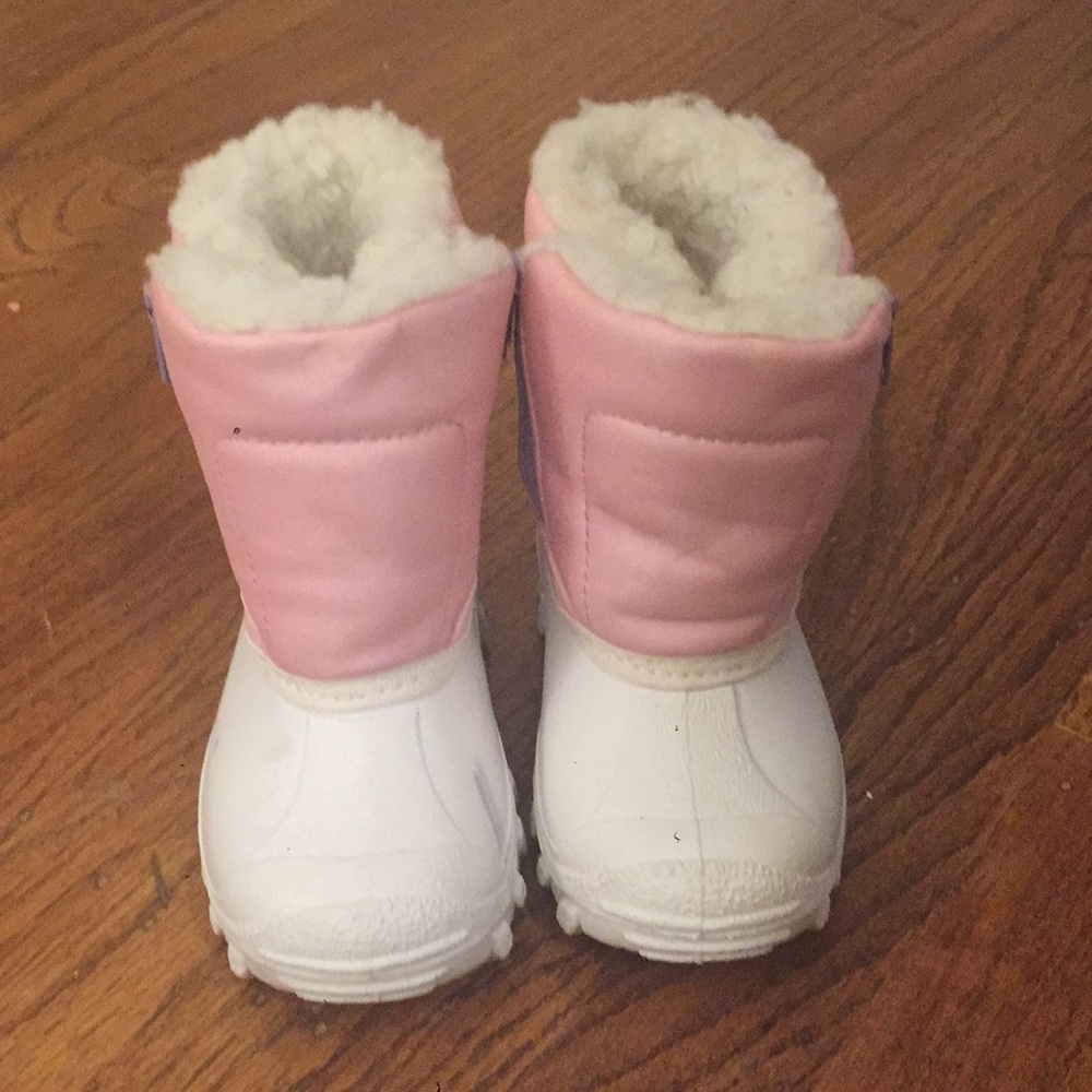 Girls winter boots